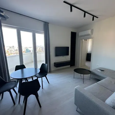Maisonnova Deluxe *