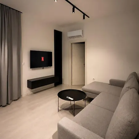 Apartment Maisonnova Deluxe Tirana